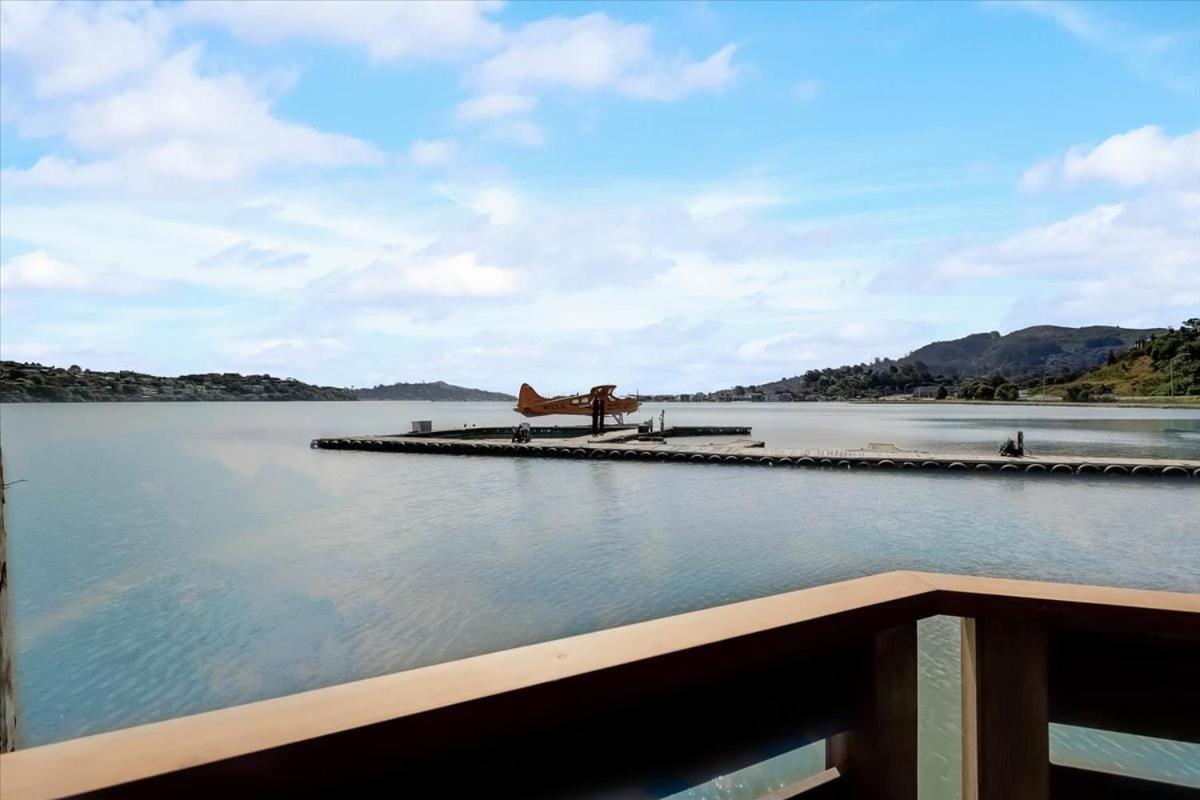 Floating Condos Of Commodore 11 Mill Valley Exterior photo