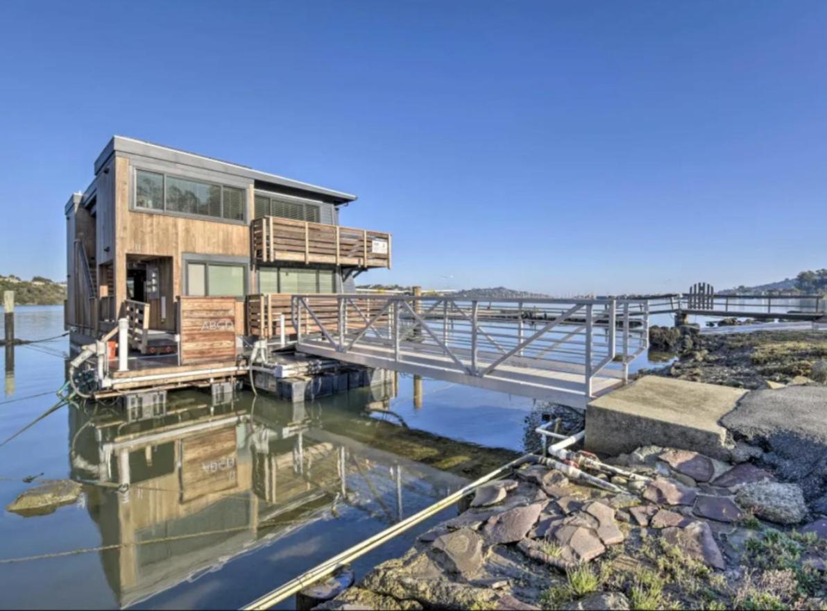 Floating Condos Of Commodore 11 Mill Valley Exterior photo